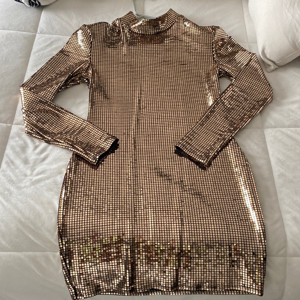 Gold Dress! Body Con!